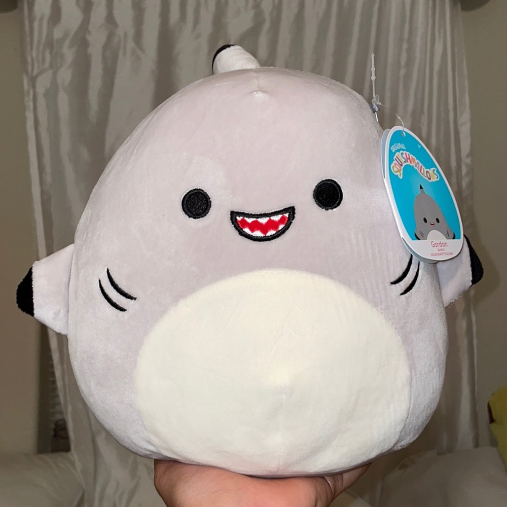 NWT Gordon Squishmallow